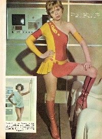 Space Warp - The Girls Of Space 1999