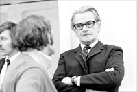 Frank Watts talks to Reg Hill