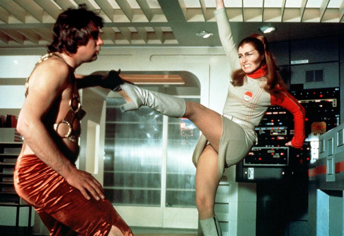 Space 1999 Catacombs- Publicity Fight!