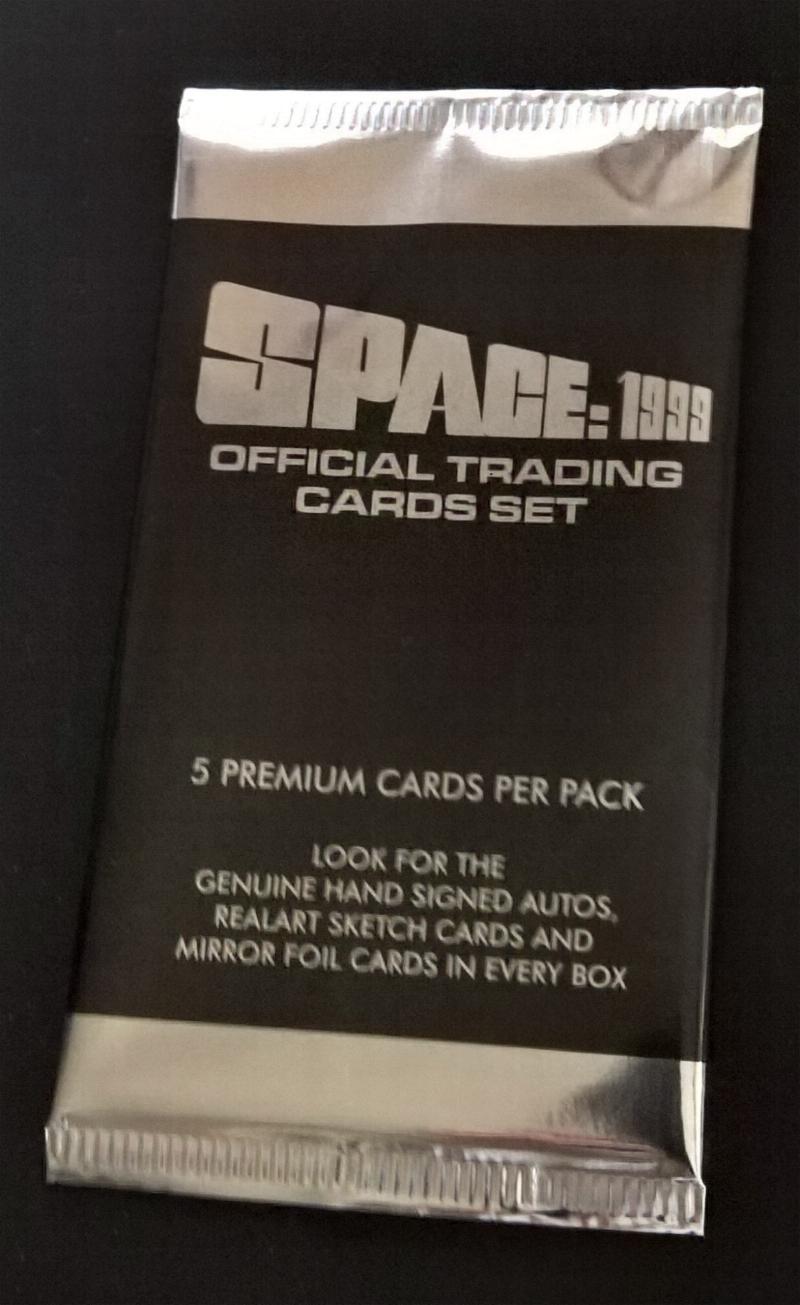 BASE SETS WITH AUTOGRAPH UFO SET 1 /& 2 SPACE 1999 SET 1 /& 2 TRADING CARDS