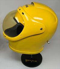 Sixteen 12 helmet- Gordon